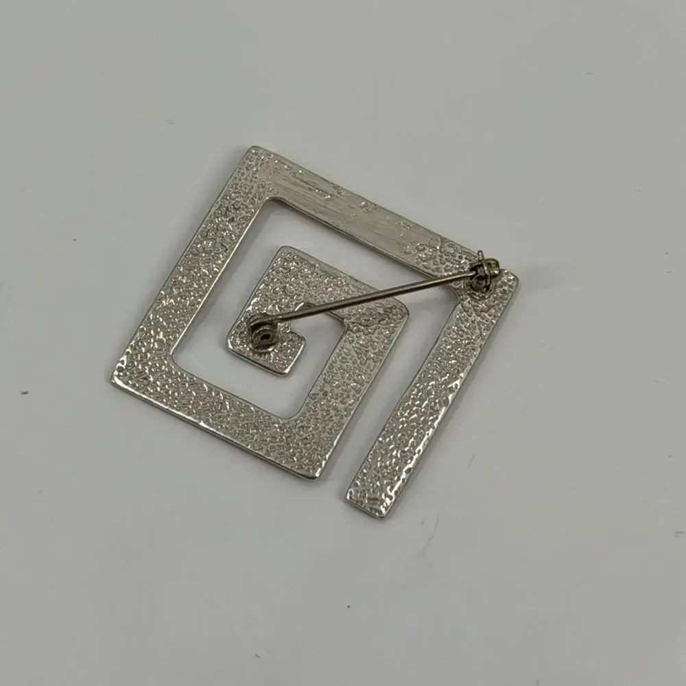 Sterling silver spiral swirl estate brooch